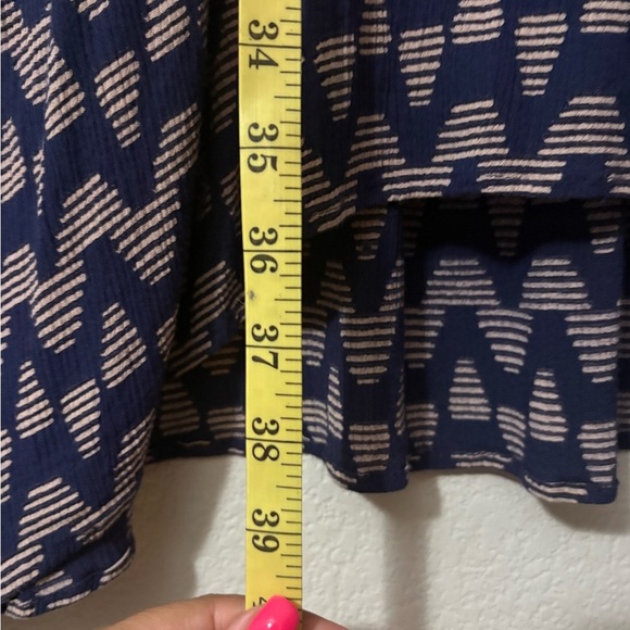 A Pea in the Pod Nursing Mini Sleeveless Blue and Tan Pleated Sundress w Pockets - Picture 6 of 14